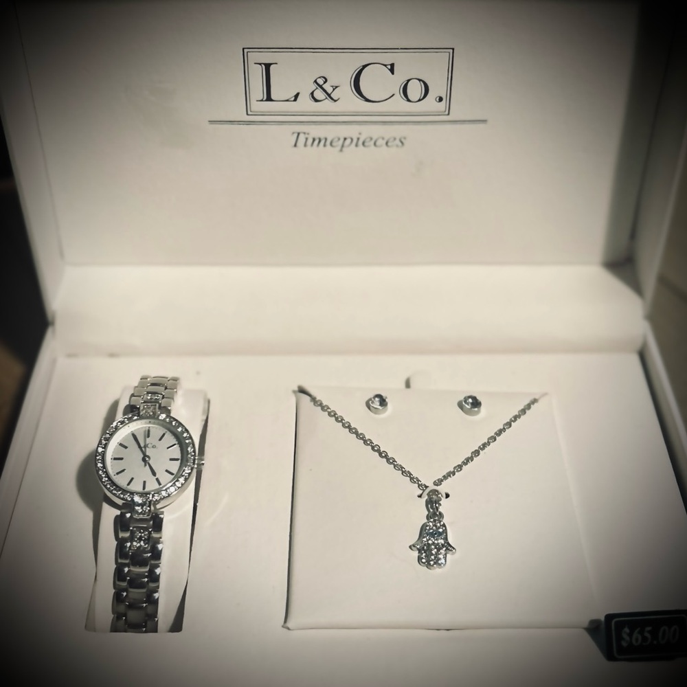 Brand New & In Working Condition!! Silver Watch and Necklace Set